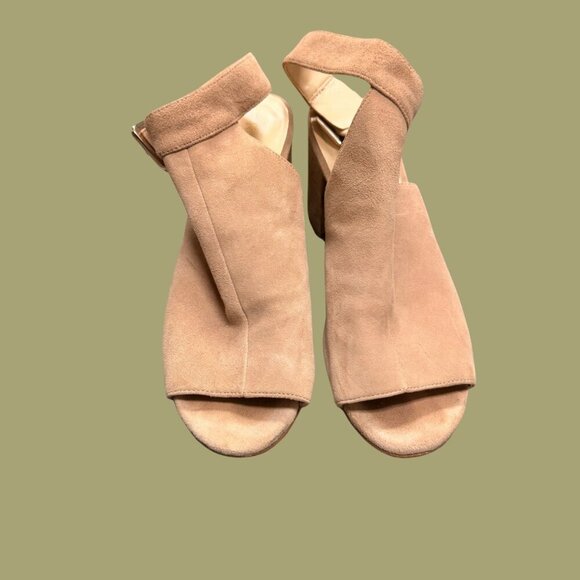 Nine West “Jomei” Peep Toe Block Heel Sandals – Tan Suede Leather (Size 8.5M) - Picture 4 of 11